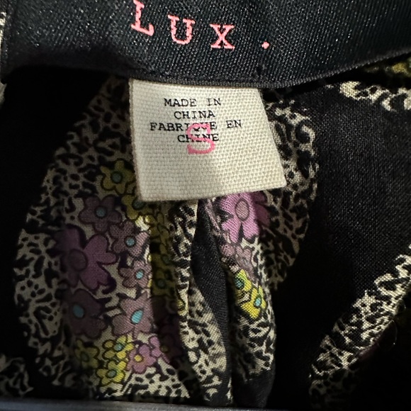 Lux black wool like coat 🧥 - Picture 7 of 7